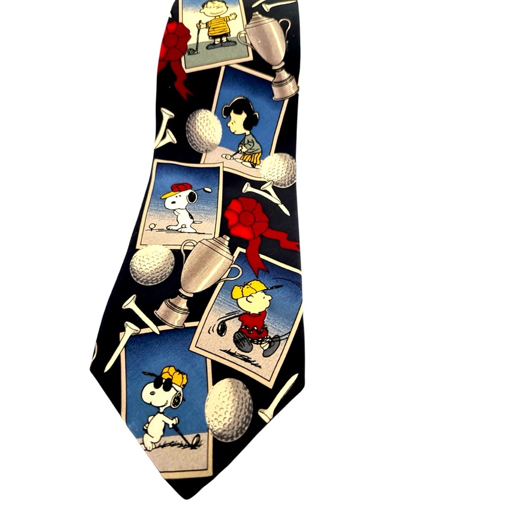 Y2K Snoopy and Friends Golf Themed Tie The Peanuts novelty tie